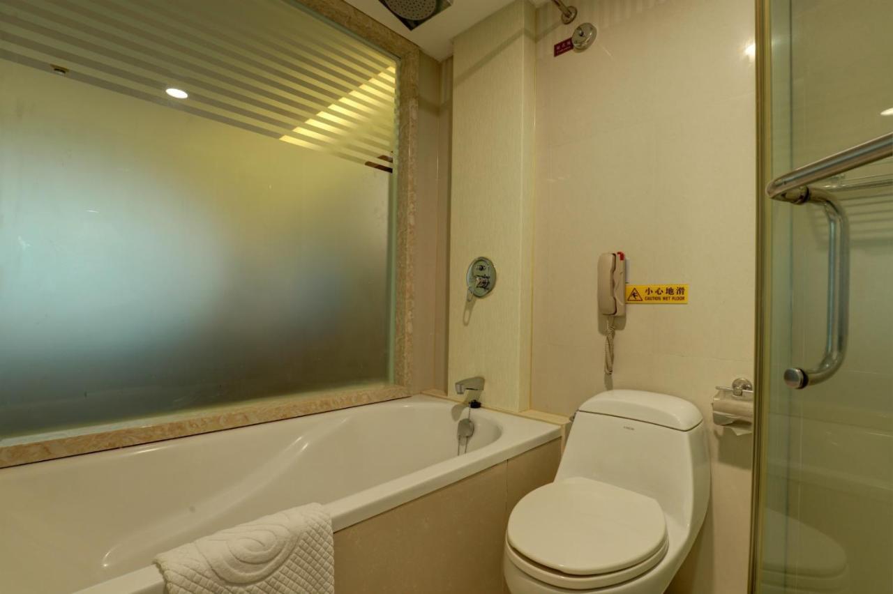 Haikou Jingheng Hotel - Formerly The New Osrock Hotel Dış mekan fotoğraf